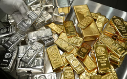 Giá vàng, bạc thế giới đồng loạt lập kỷ lục cao chưa từng có trong lịch sử, chưa dứt đà tăng