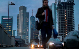 Nền kinh tế 19 nghìn tỷ USD thiết lập kỷ lục buồn chưa từng có chỉ trong 2 năm, thừa nhận Trung Quốc chính là 'con rồng'