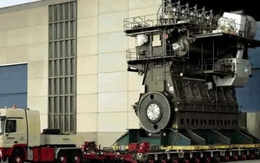 Chiêm ngưỡng "quái vật" động cơ đốt trong lớn nhất thế giới: Nặng 2.300 tấn, đốt 250 tấn nhiên liệu/ngày