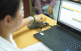 Tặng quà Tết với mức 300.000 đồng cho người hưởng lương hưu, trợ cấp mất sức lao động