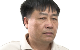 VIDEO: Cảnh sát khám nhà, đọc lệnh khởi tố vợ chồng doanh nhân nổi tiếng Thanh Hóa