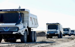 Phát hiện 100 xe tải Trung Quốc không người lái, hoạt động liên tục 24/7, bí mật khai thác kho báu lộ thiên lớn chưa từng có