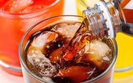 Lịch sử lạ lùng và bất ngờ của nước tăng lực