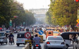 Dân Campuchia chi gần 1 tỷ USD để mua ô tô