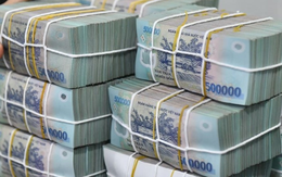 Kiểm soát chặt tín dụng đối với các lĩnh vực tiềm ẩn rủi ro