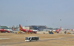 Máy bay mới liên tục về Việt Nam, giá vé Tết có hạ?