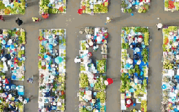 Camera ghi lại cảnh khu chợ độc nhất miền Tây, cả nước thích thú