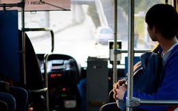 Ngày tốt nghiệp ĐH, mẹ tặng tôi 15 chữ: Sau này lấy chồng, tôi áp dụng tương tự với 2 đứa con, kết quả không ngờ