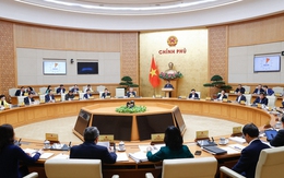 Chính phủ chỉ đạo triển khai các kết luận của Bộ Chính trị về cải cách tiền lương, phụ cấp