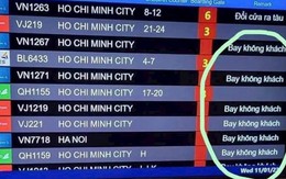 Choáng với cảnh "Bay không khách" đỏ rực sân bay, lý do vé Tết đắt là đây