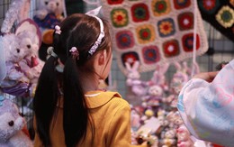 Sự khác biệt “một trời một vực” giữa trẻ có và không có tiền tiêu vặt từ nhỏ