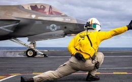 Tàu sân bay Mỹ tiến vào Trung Đông, kịch bản nào cho Iran?