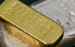 Vàng tăng giá, nhưng không nhanh bằng món đồ "bình dân" này: Một hộp nhỏ đã đủ mua căn hộ tại thành phố