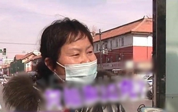 Người phụ nữ mua 8 chỉ vàng nhưng không mang về nhà để sinh lời, 10 năm sau đến lấy mừng đám cưới con trai, nhân viên nói: "Phải chờ 6 tháng nữa"