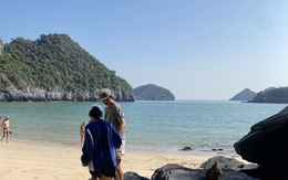 Bãi biển miền Bắc du khách đi mùa đông mà phải thốt lên: "Cứ ngỡ đang ở trời Âu!"