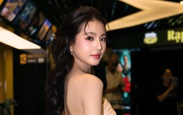 Mỹ nhân Việt vừa ngoảnh đầu đã khiến 3 triệu người mê mẩn, nhan sắc kinh diễm xứng đáng top đầu showbiz