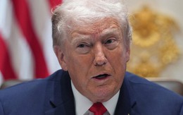 Tổng thống Donald Trump: Nga dừng không kích Ukraine một tuần!