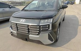 Hyundai Stargazer 2026 lộ không che cả nội, ngoại thất tại Việt Nam: Đầu mới lột xác, cụm màn hình 'khổng lồ' đã mắt hơn, dễ nâng cấp cả ADAS đấu Xpander