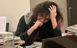 Tại sao dân văn phòng ngồi một chỗ nhưng ngày nào cơ thể cũng mệt mỏi rã rời? 5 điều này bạn chưa ngờ tới