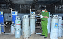 Triệt phá đường dây gas giả: Đồng loạt khám xét 10 địa điểm, thu giữ gần 4.000 bình, 14 xe ô tô