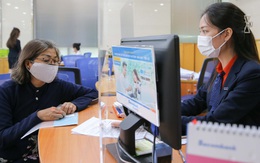 Chính thức từ ngày mai (5/1): Đối tượng này không thể mở thẻ ngân hàng!