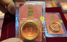 Điều gì khiến giá vàng, bạc liên tục lập đỉnh?