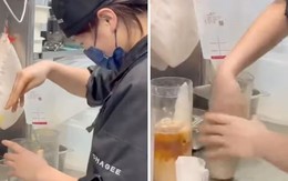Một nhân viên Chagee tại Trung Quốc dùng...tay trần pha đồ uống, cửa hàng lập tức bị đóng cửa
