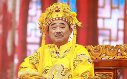 Việt Nam có một "Ngọc Hoàng" U65 sống rất lạ: Nhà 10m2 giường tủ làm mỏng dính, đặc biệt thích màu hồng