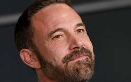 Batman Ben Affleck am hiểu AI đến khó tin: Biết lập trình Python, thành lập startup AI được Netflix mua lại
