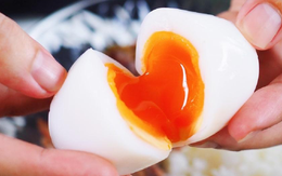 Ăn trứng lòng đào hay chín kỹ: Chuyên gia chỉ ra điều cần lưu ý