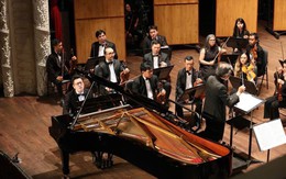 Nghệ sĩ piano từng nhận Huân chương Lao động chinh phục khán giả TP.HCM bằng kiệt tác âm nhạc cổ điển