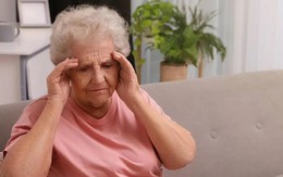 Nếu xuất hiện các triệu chứng này, bạn cần đi khám ngay lập tức vì đây có thể là dấu hiệu cảnh báo đột quỵ