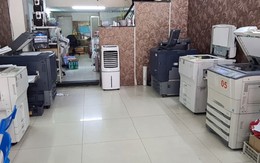 “Tại sao những người ở Tiệm photocopy trên khắp Việt Nam đều giống nhau đến khó hiểu và kiệm lời như nhau vậy?”