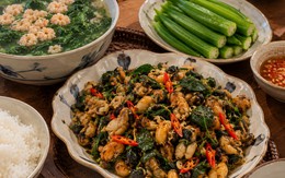Tôi đem món thường chỉ xuất hiện trên bàn nhậu vào mâm cơm, ai ngờ cả nhà ăn ngon lành đến bất ngờ
