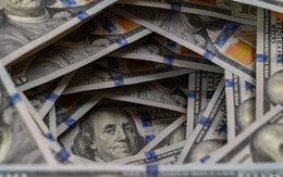 "Chủ nợ" hàng đầu của Mỹ ồ ạt xả trái phiếu, lượng nắm chạm đáy 18 năm, lo ngại mức nợ công khổng lồ