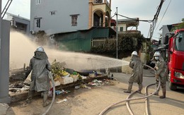 Nghi ngộ độc khí ở Hà Nội, 42 người nhập viện