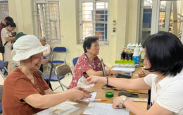 Người có lương hưu, trợ cấp trên cả nước sẽ không bị khấu trừ tiền để trả nợ ngân hàng trong trường hợp này