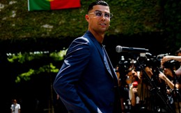 Chỉ duy nhất một đội bóng đủ sức hấp dẫn Ronaldo làm HLV