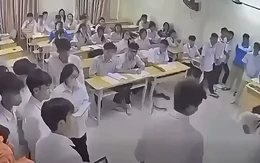 Hà Nội: Bắt giữ khẩn cấp nam sinh đánh cô giáo giữa lớp