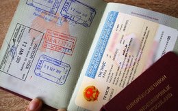 Công an khuyến cáo liên quan tới một dòng chữ trên hộ chiếu, mức phạt lên tới 40 triệu đồng