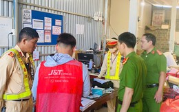 Công an tổ chức kiểm tra 37 nhân viên giao hàng Công ty J&T Express