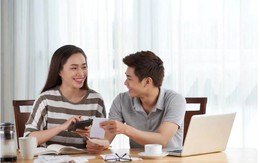 Vợ chồng có nên dùng chung một tài khoản ngân hàng?