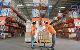 “Đại gia” Việt bán iPhone đang cho công ty của tỷ phú Phạm Nhật Vượng vay 100 tỷ đồng