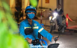 Hà Nội lần đầu thí điểm xe điện, túi tiêu chuẩn để thu gom rác thải