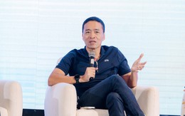 'Sếp' VietinBank băn khoăn về tương lai ngành IT, Chủ tịch VNG Lê Hồng Minh nói: ‘Anh không về hưu sớm được đâu’