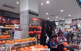 Halloween cận kề, thị trường đồ 'giả ma' vẫn ế chỏng