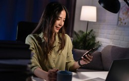 Nhân viên văn phòng 32 tuổi làm việc tại nhà 3 tối mỗi tuần, thu nhập ngoài lương đạt 10 triệu đồng/tháng