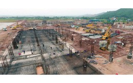 Mỹ có 90 năm kinh nghiệm nhưng vẫn rút lui, Việt Nam không có kinh nghiệm lại chỉ cần 2 năm hoàn thành công trình chưa từng có, ngốn hơn 143.000m3 bê tông cốt thép