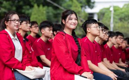 Đại học Bách khoa Hà Nội tặng mỗi sinh viên 100.000 đồng, chuyển vào tài khoản ngân hàng