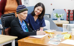 Sa sút trí tuệ ở người cao tuổi: Khi chăm sóc không chỉ bắt đầu từ lúc bệnh xuất hiện